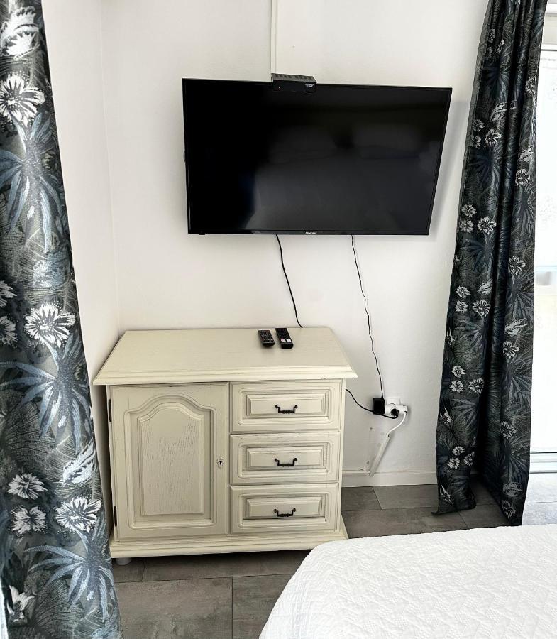 Stella Deluxe Superior 5 Star Apartment, Your Piece Of Heaven By The Sea & Park, With Sea View Novigrad Istria 외부 사진